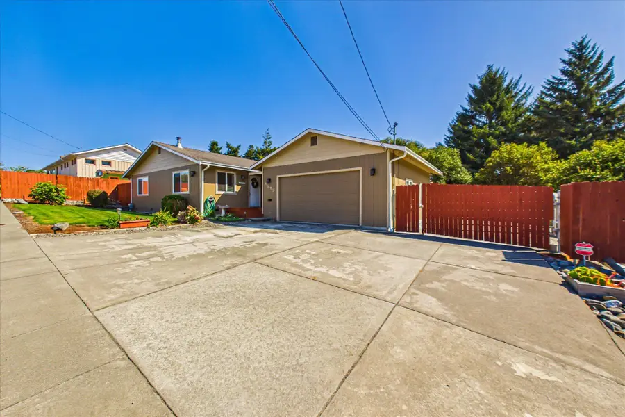 4979 Crane Street, Eureka, CA 95503 - #2
