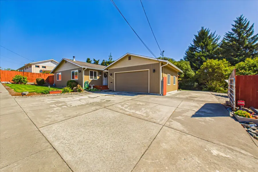 4979 Crane Street, Eureka, CA 95503 - #3