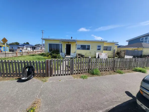 1723 Buhne Drive, Eureka, CA 95503