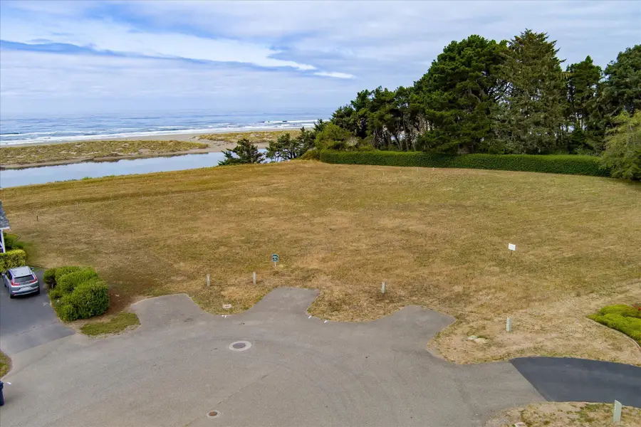 3078 Sand Pointe Drive, McKinleyville, CA 95519 - #2