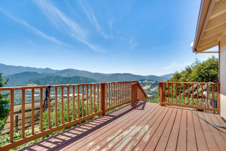 745 Applewood Road, Honeydew, CA 95545 - #3