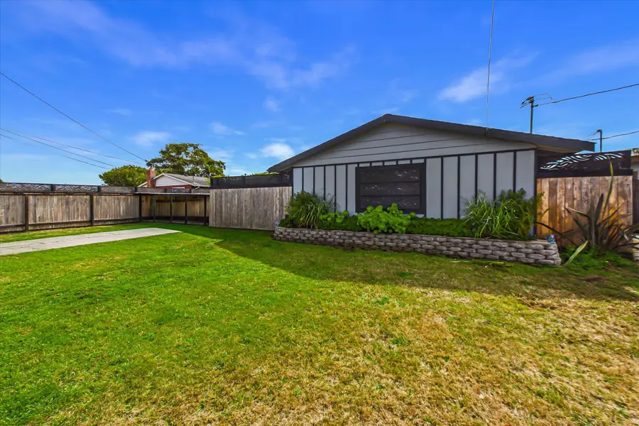 1094 Hiller Road, McKinleyville, CA 95519 - #3