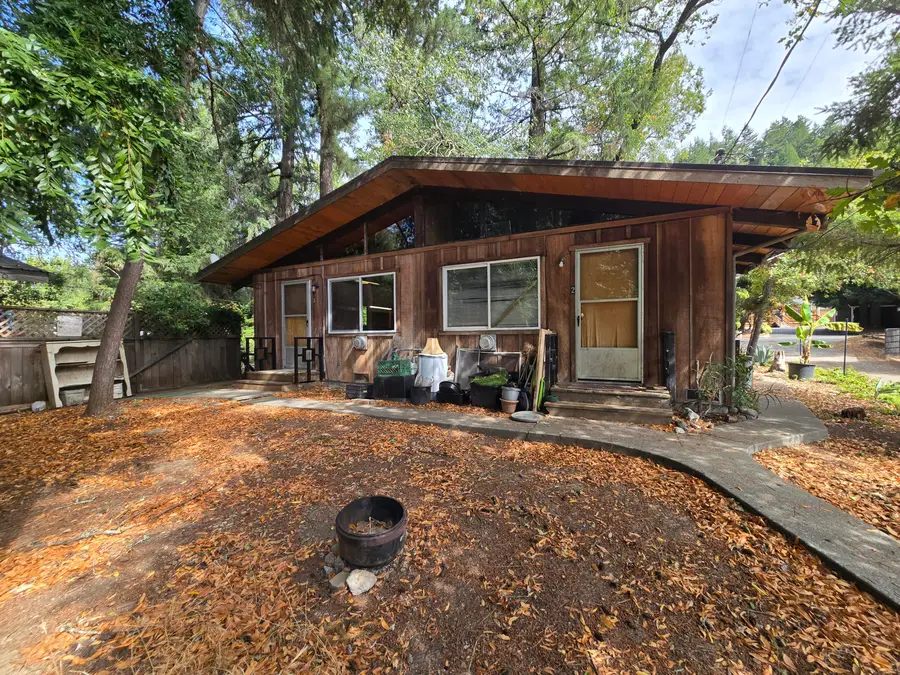 6400 Avenue Of The Giants Avenue, Miranda, CA 95553 - #2