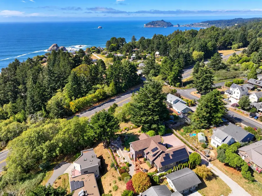 414 Highland Avenue, Trinidad, CA 95570 - #2