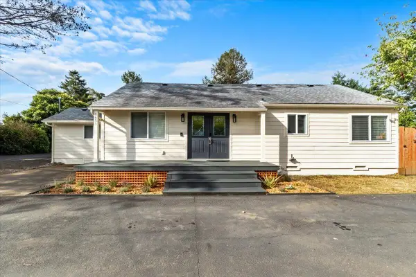 1651 Old Arcata Road, Bayside South, CA 95524