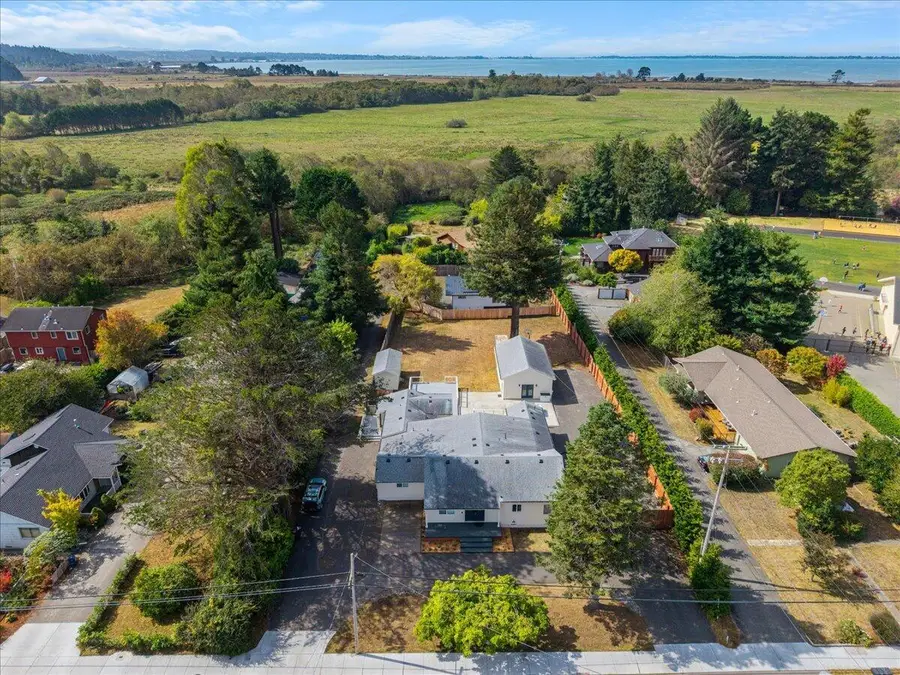 1651 Old Arcata Road, Bayside, CA 95524 - #2