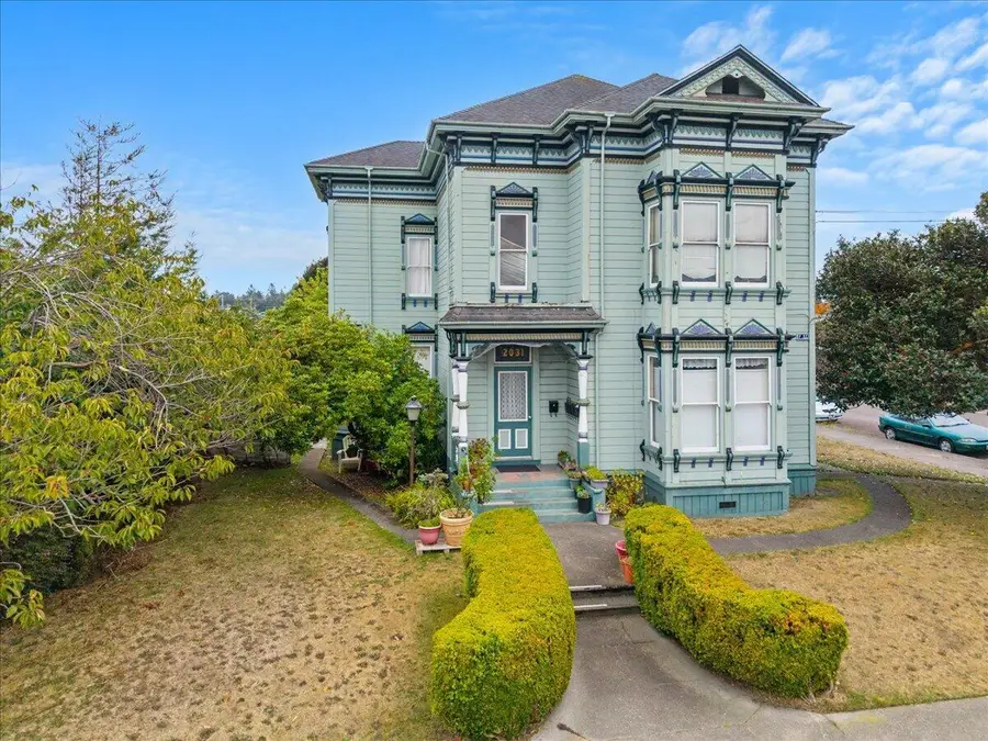 2031 F Street, Eureka, CA 95501 - #2