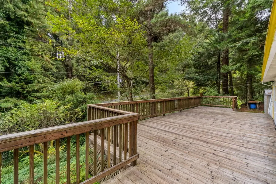7382 Berta Road, Eureka, CA 95503 - #3