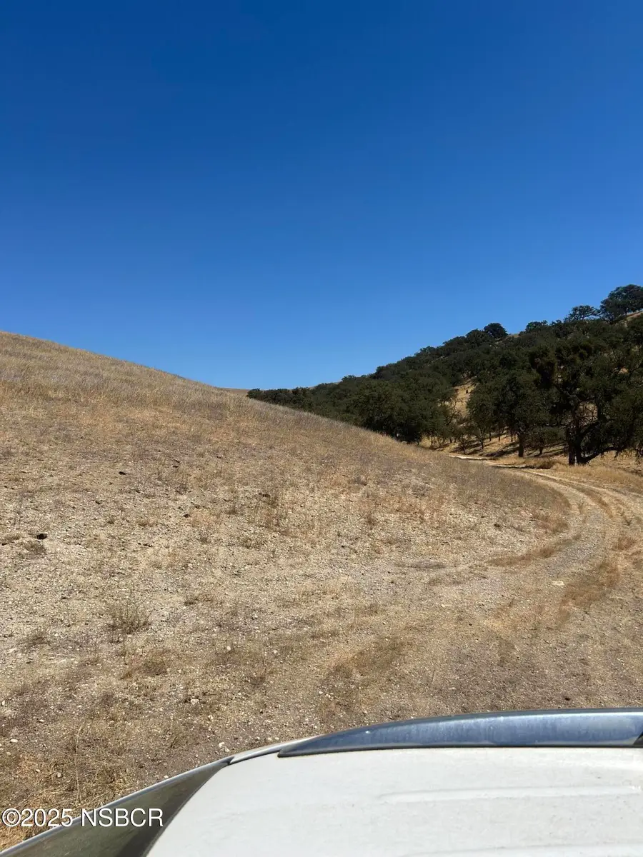 77517 Lowes Canyon Road, San Miguel, CA 93451 - #2
