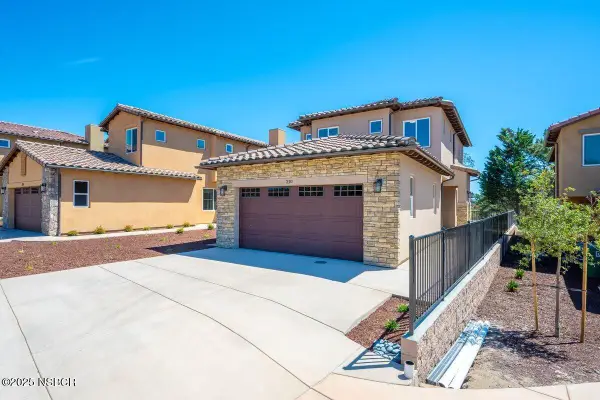 210 Oak Hill Drive Drive, Lompoc, CA 93436