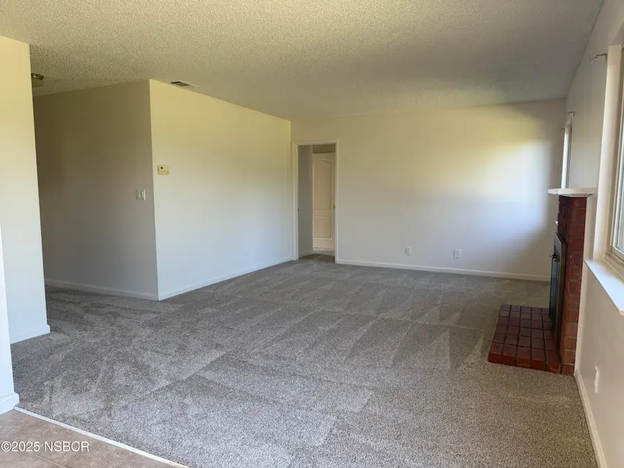 1309 W Willow Avenue, Lompoc, CA 93436 - Image #3