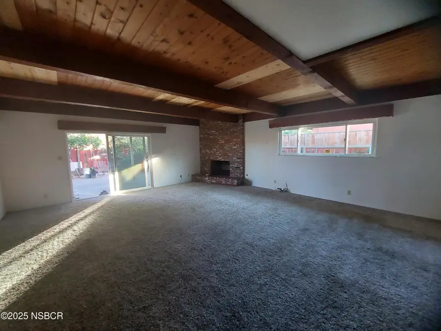438 W Harding Avenue, Santa Maria, CA 93458 - Image #3