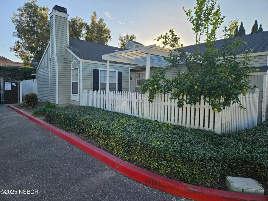 812 Del Rey Lane, Santa Maria, CA 93454 - Image #2