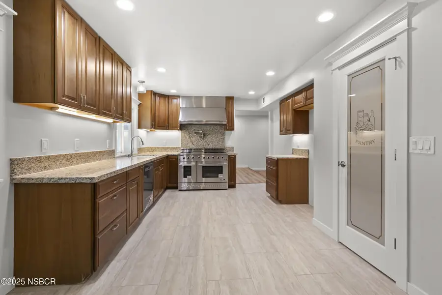 684 Clubhouse Drive, Santa Maria, CA 93455 - Image #3