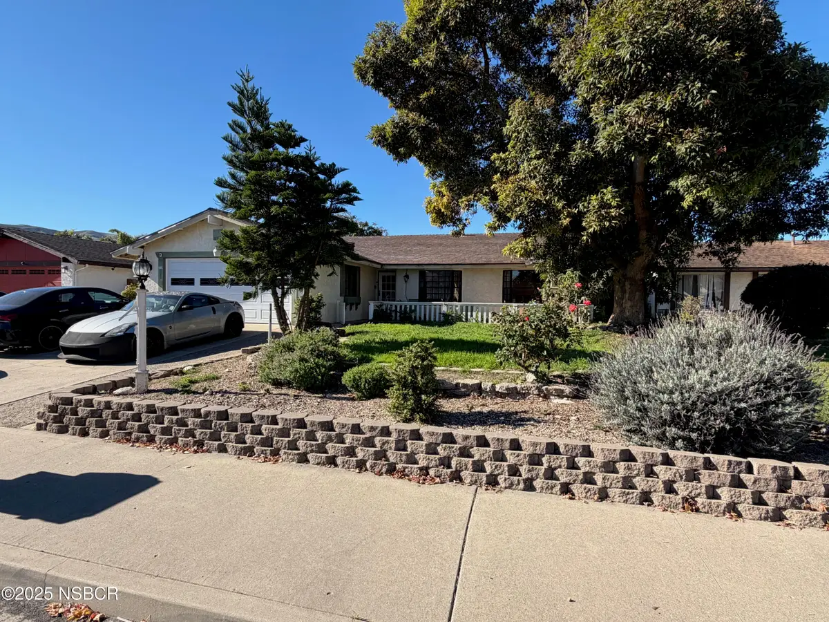 209 S Sage Street, Lompoc, CA 93436 - Image #1