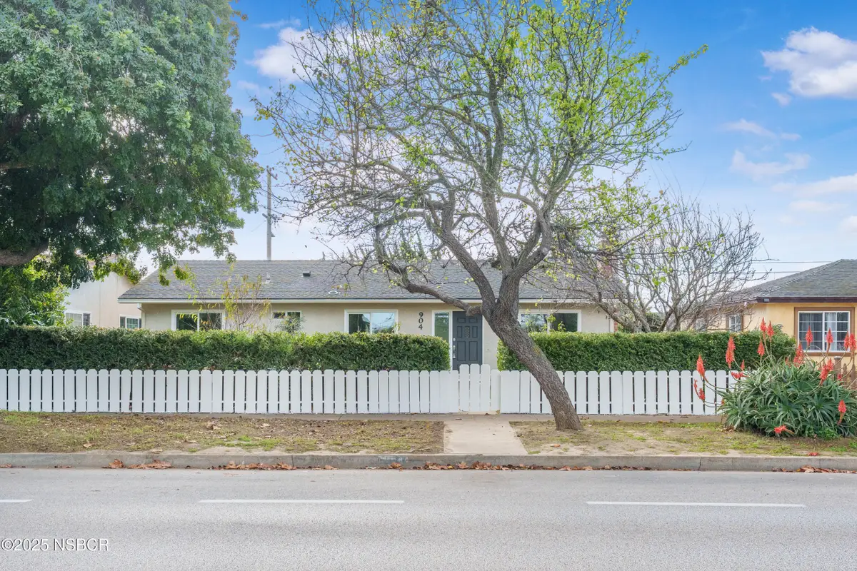 904 E North Avenue, Lompoc, CA 93436 - Image #1