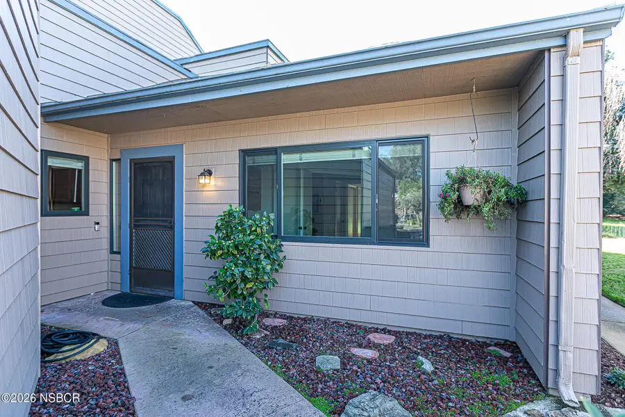 1412 Oakridge Park Road, Santa Maria, CA 93455 - #3