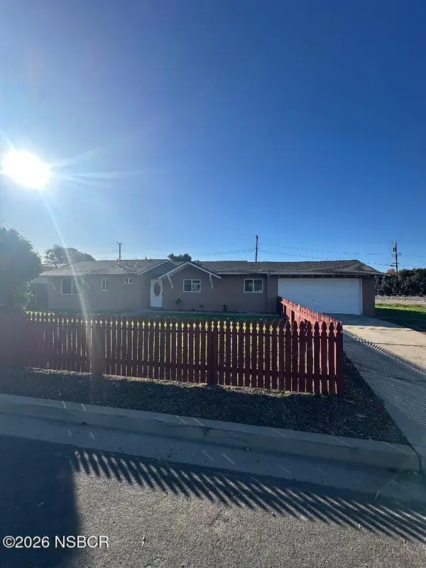 319 S B Street, Lompoc, CA 93436