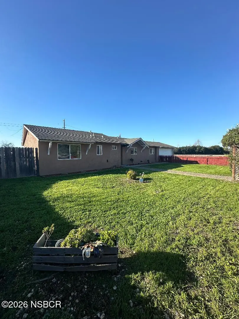 319 S B Street, Lompoc, CA 93436 - Image #2