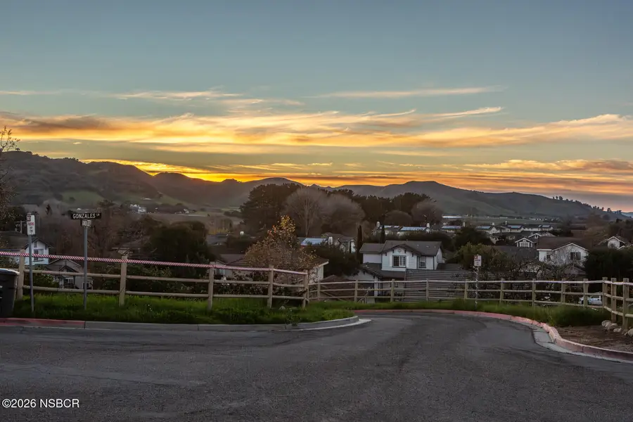 24 Gonzales Lane, Los Alamos, CA 93440 - Image #2