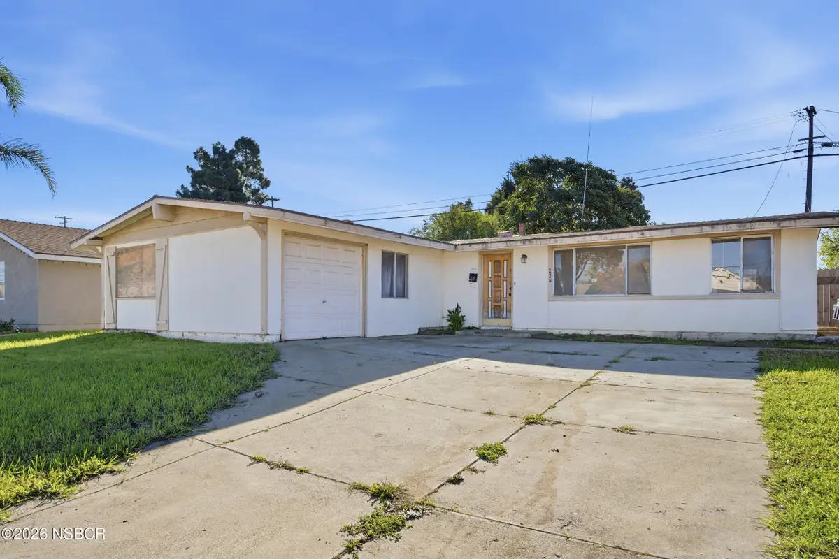 226 W Creston Street, Santa Maria, CA 93458 - Image #1