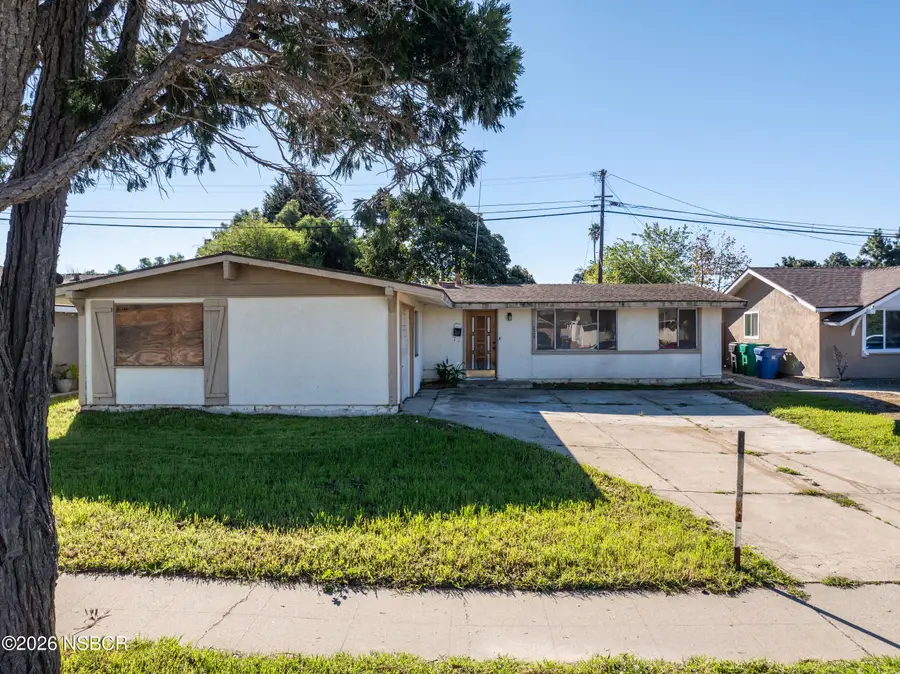 226 W Creston Street, Santa Maria, CA 93458 - Image #3