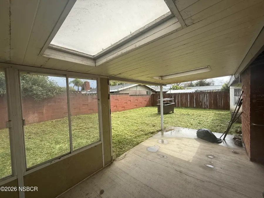 408 N East Avenue, Santa Maria, CA 93454 - #3