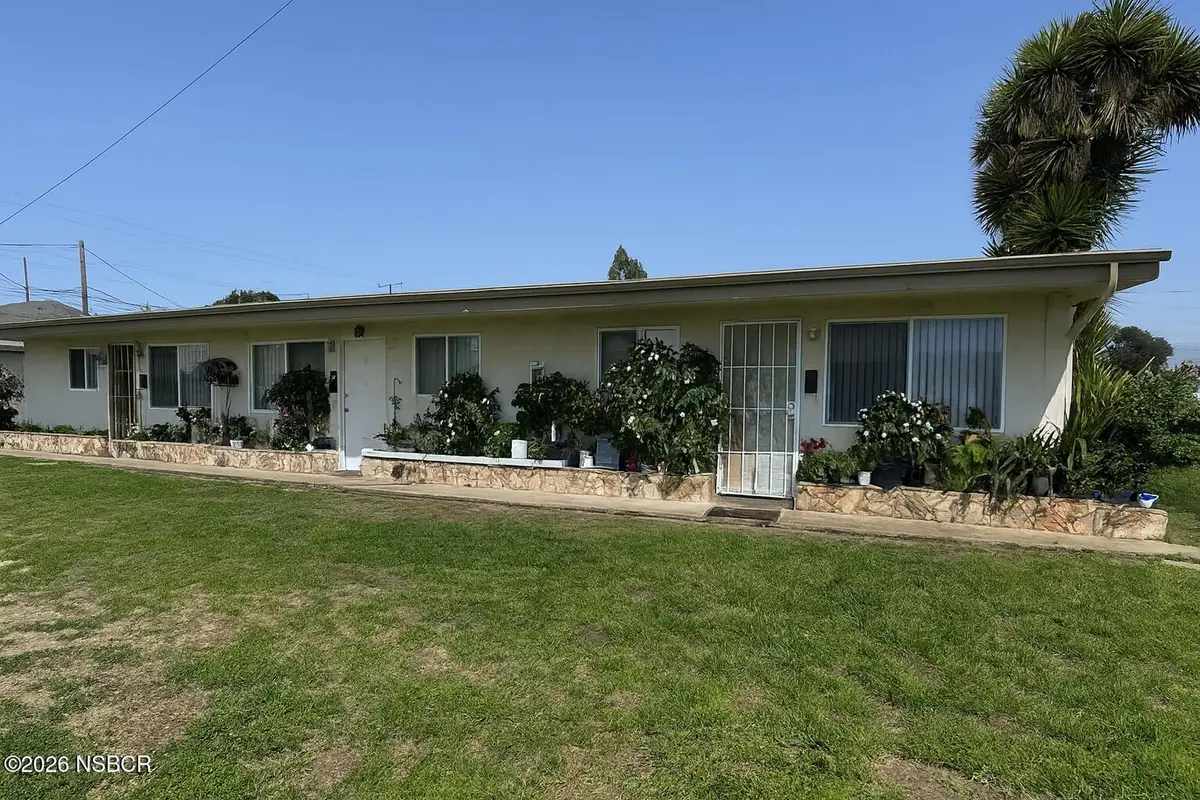 622 N B Street, Lompoc, CA 93436 - #1