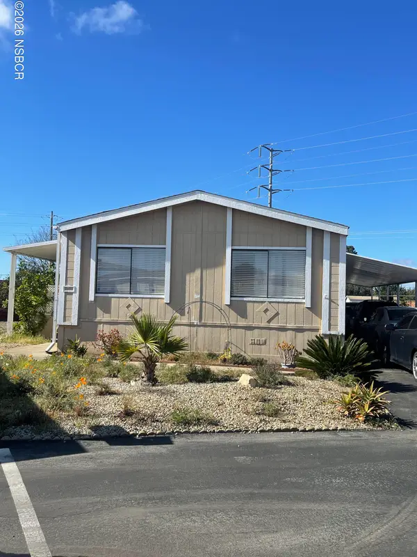 1701 S Thornburg Street   #128, Santa Maria, CA 93458