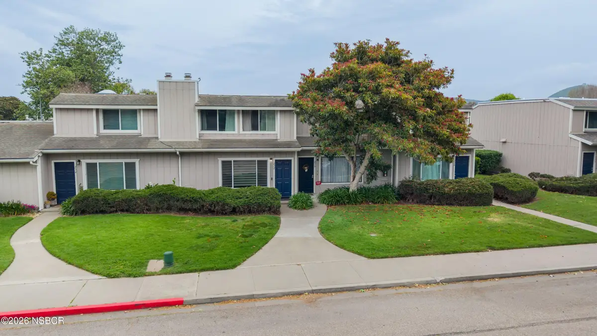 230 N R Street, Lompoc, CA 93436 - #1