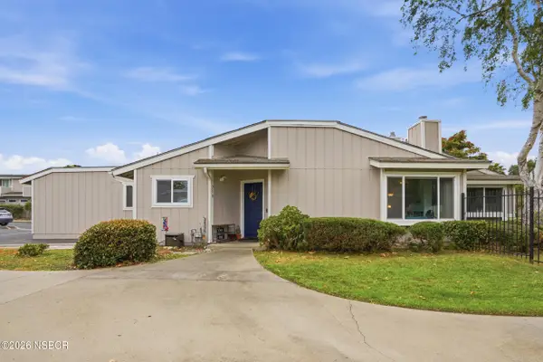 218 N R Street, Lompoc, CA 93436