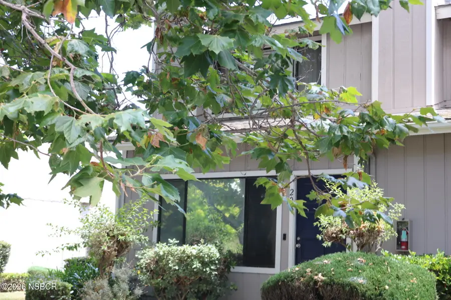 208 N R Street, Lompoc, CA 93436 - #2