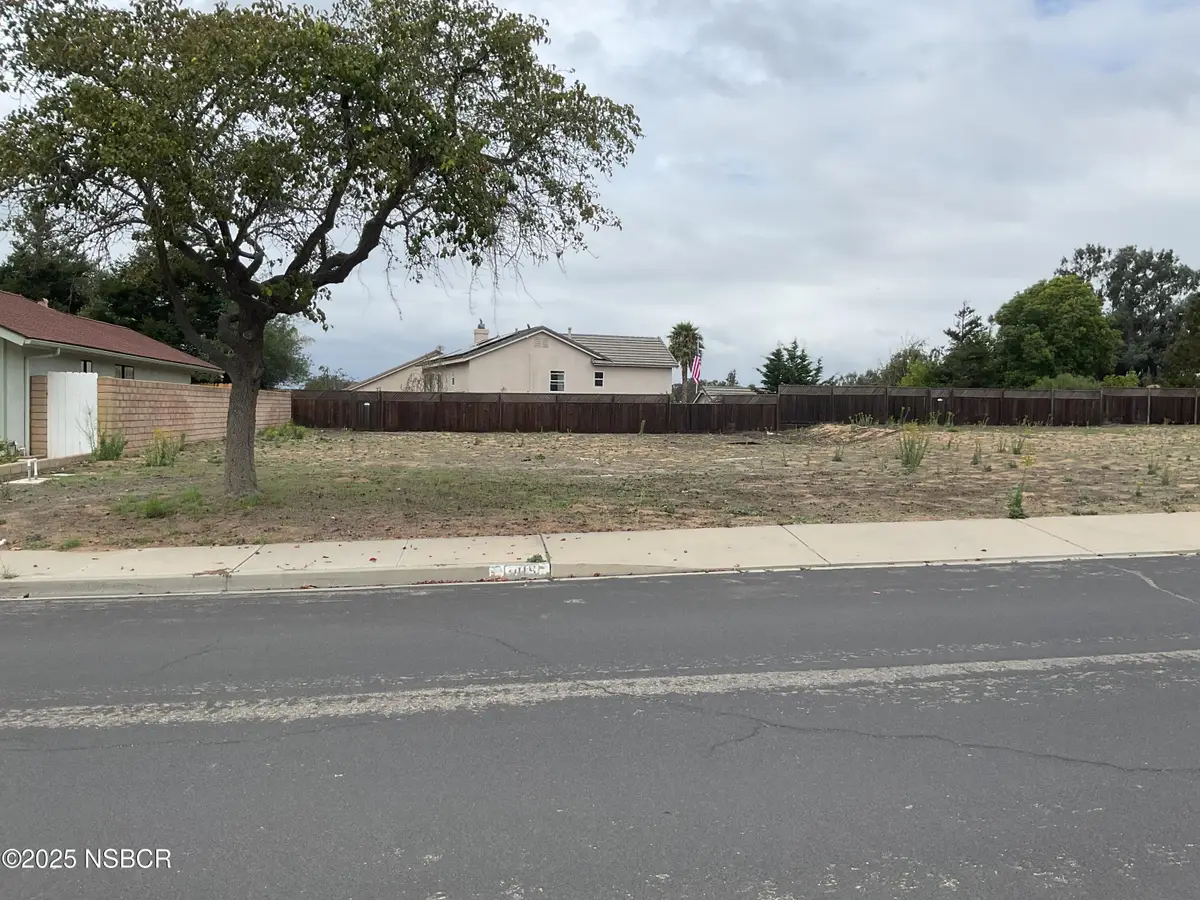 1015 Sunrise Drive, Santa Maria, CA 93455 - #1