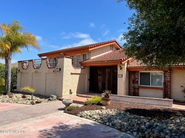 5892 Oakhill Drive, Santa Maria, CA 93455