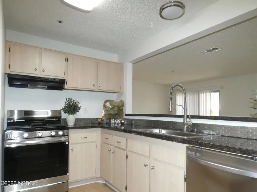 321 Inger Drive #N127, Santa Maria, CA 93454 - #2