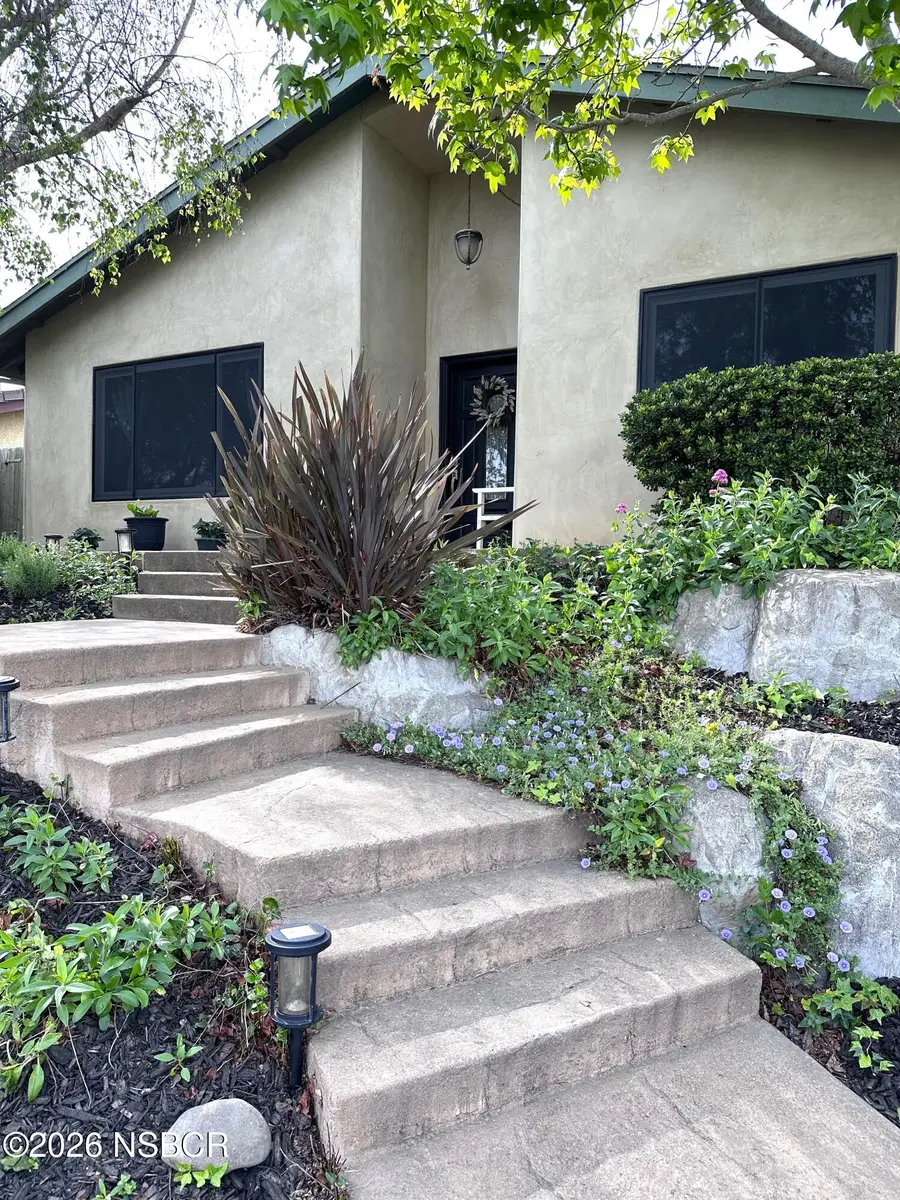 641 University Drive, Lompoc, CA 93436 - #3
