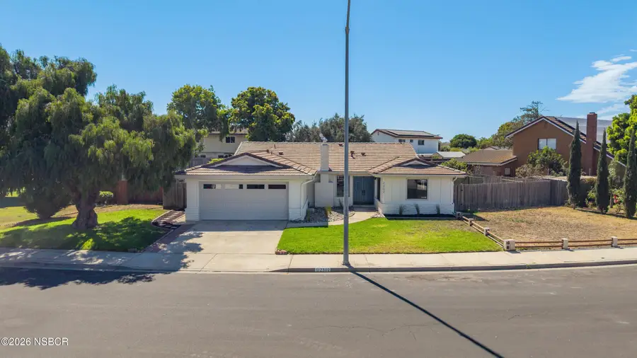 2302 Caballero Lane, Santa Maria, CA 93455 - #2
