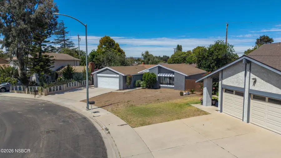 425 Chaparral Street, Santa Maria, CA 93454 - #2
