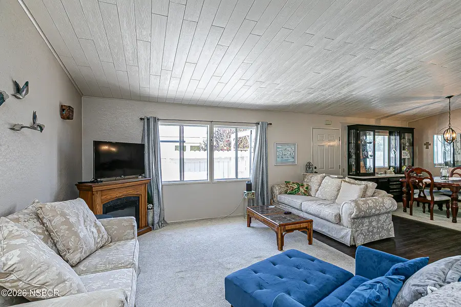 2135 Sierra Vista, Santa Maria, CA 93458 - #3