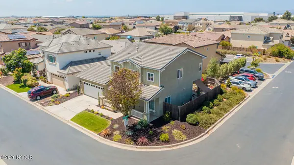 1317 Shelton Way, Santa Maria, CA 93458