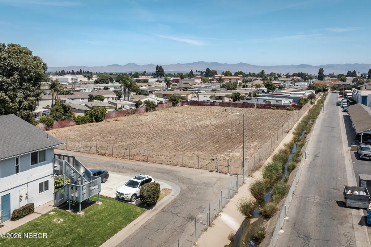 S Thornburg Street, Santa Maria, CA 93458 - #1