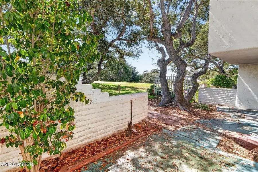 276 Oakwood Circle #A, Lompoc, CA 93436 - #3