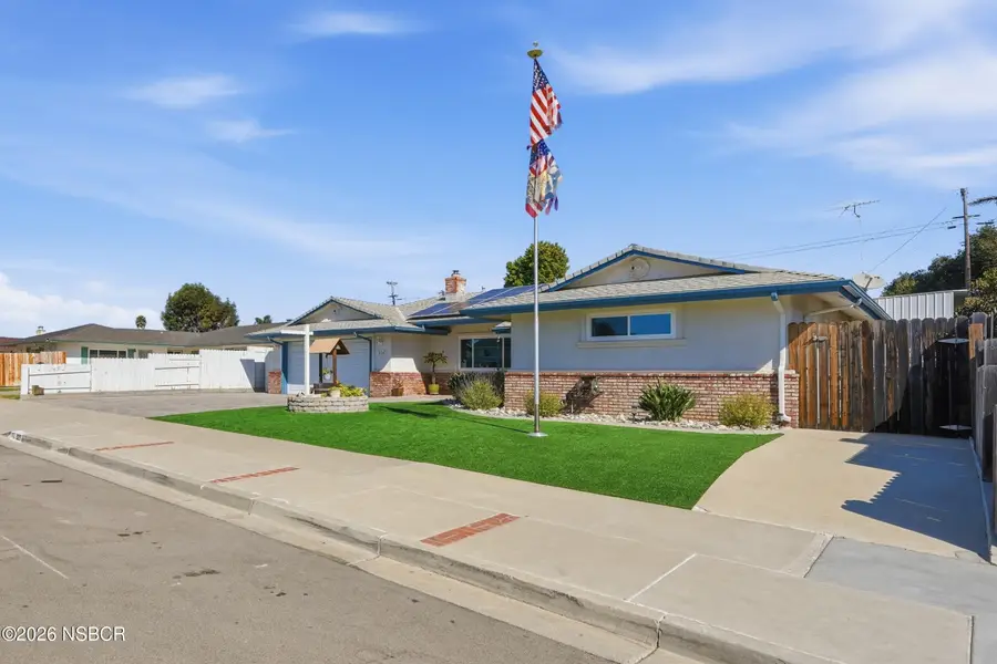 329 Hobbs Lane, Santa Maria, CA 93455 - #2
