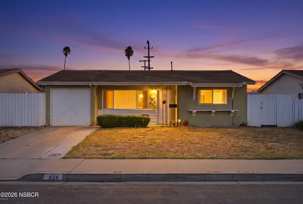 824 W Sunset Avenue, Santa Maria, CA 93458