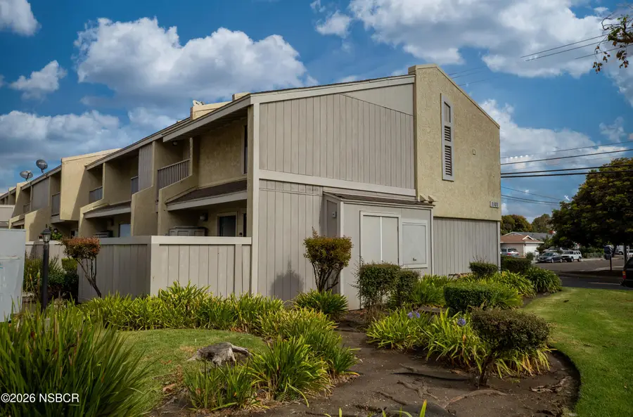 1101 W Cypress Avenue #B, Lompoc, CA 93436 - #2
