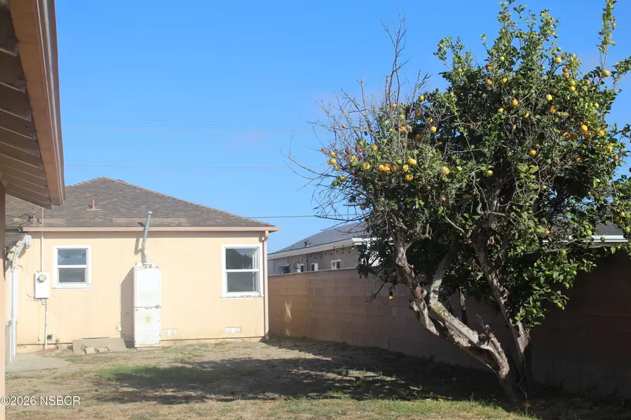 223 N E Street, Lompoc, CA 93436 - #3