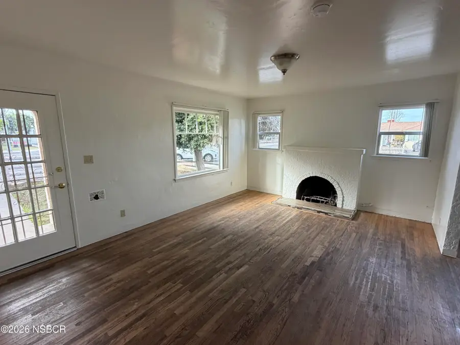801 E Boone Street, Santa Maria, CA 93454 - #3