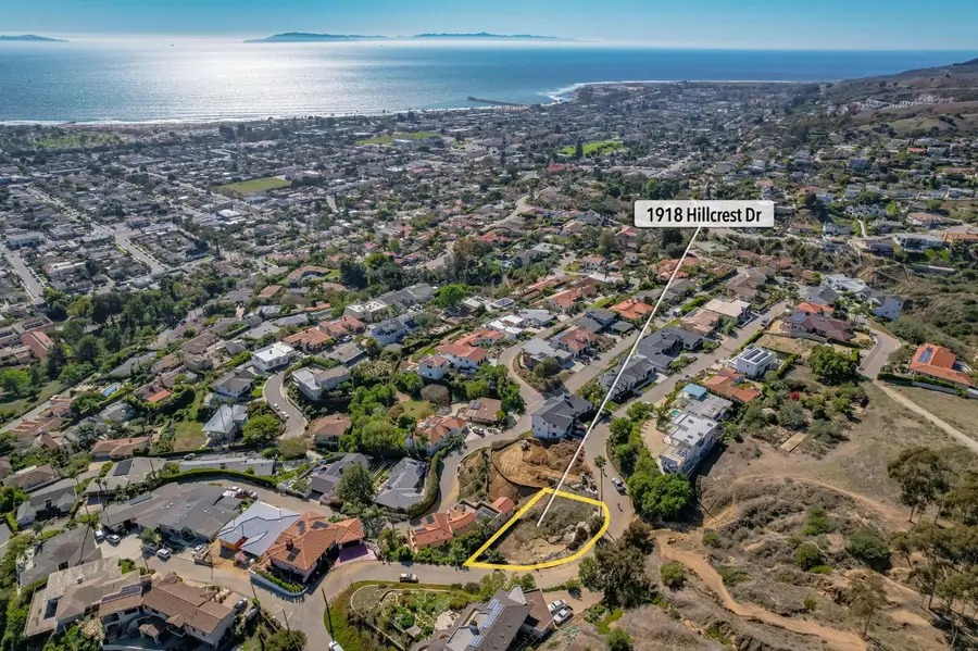 1918 Hillcrest Drive, San Buenaventura Ventura, CA 93001 - Image #3