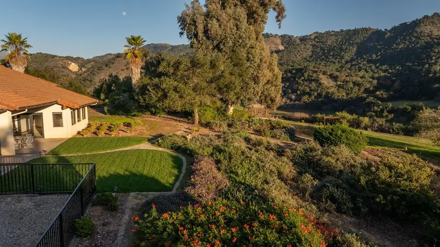 700 Thomas Street, Oak View, CA 93022 - #3