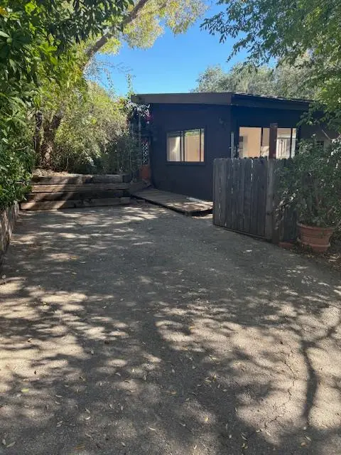 Address Withheld By Seller, Ojai, CA 93023